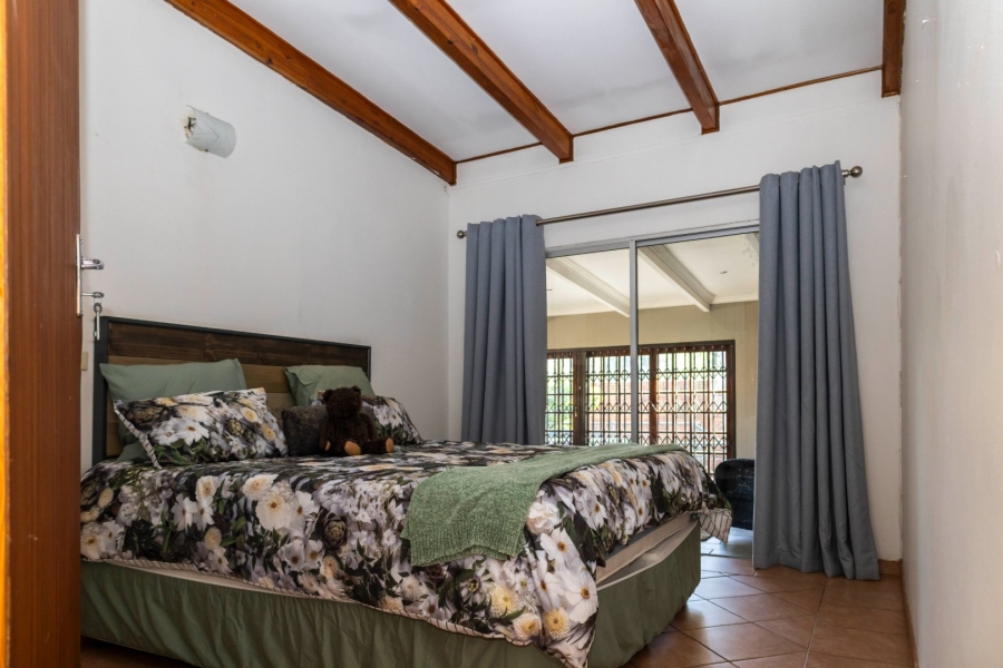 To Let 4 Bedroom Property for Rent in Ifafi North West